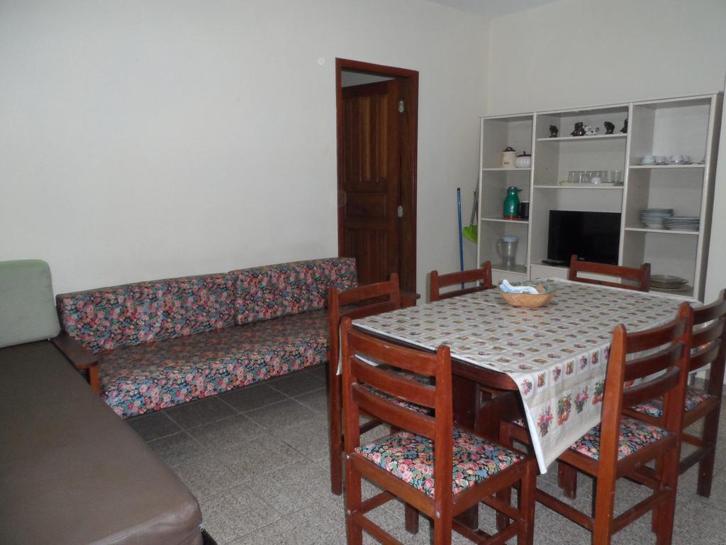 Aptos Familia Com Ar Condicionado Ubatuba Praia Pereque Acu Exterior photo